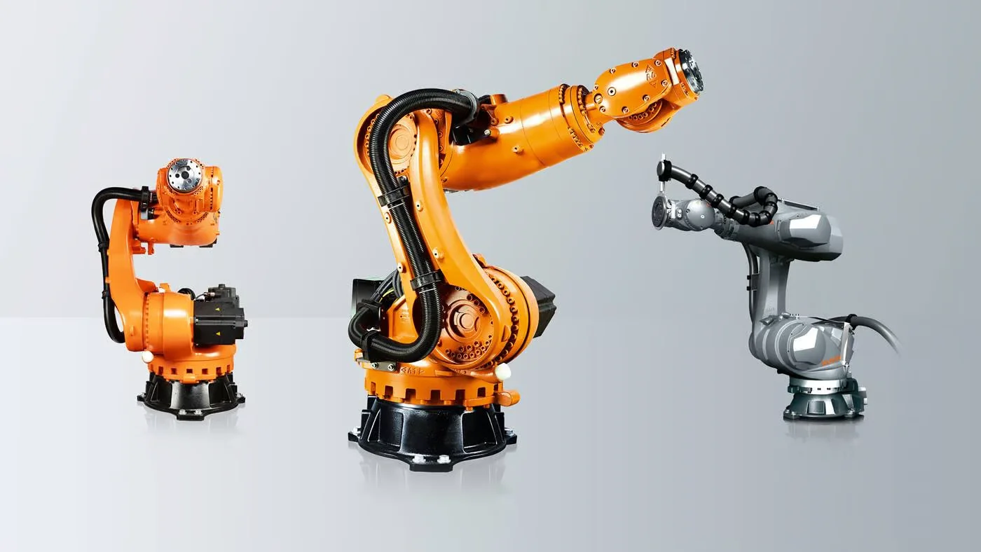 KUKA KR QUANTEC ในโรงงานโลหะต้องเจอกับอะไร? และ Jacket แบบไหนถึงเอาอยู่?